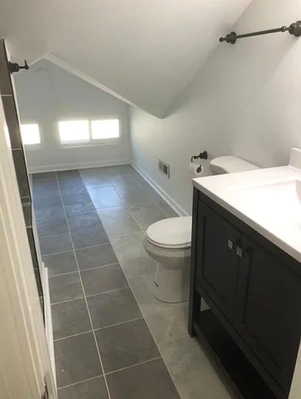 Building Photo - 5849 W Midway Park