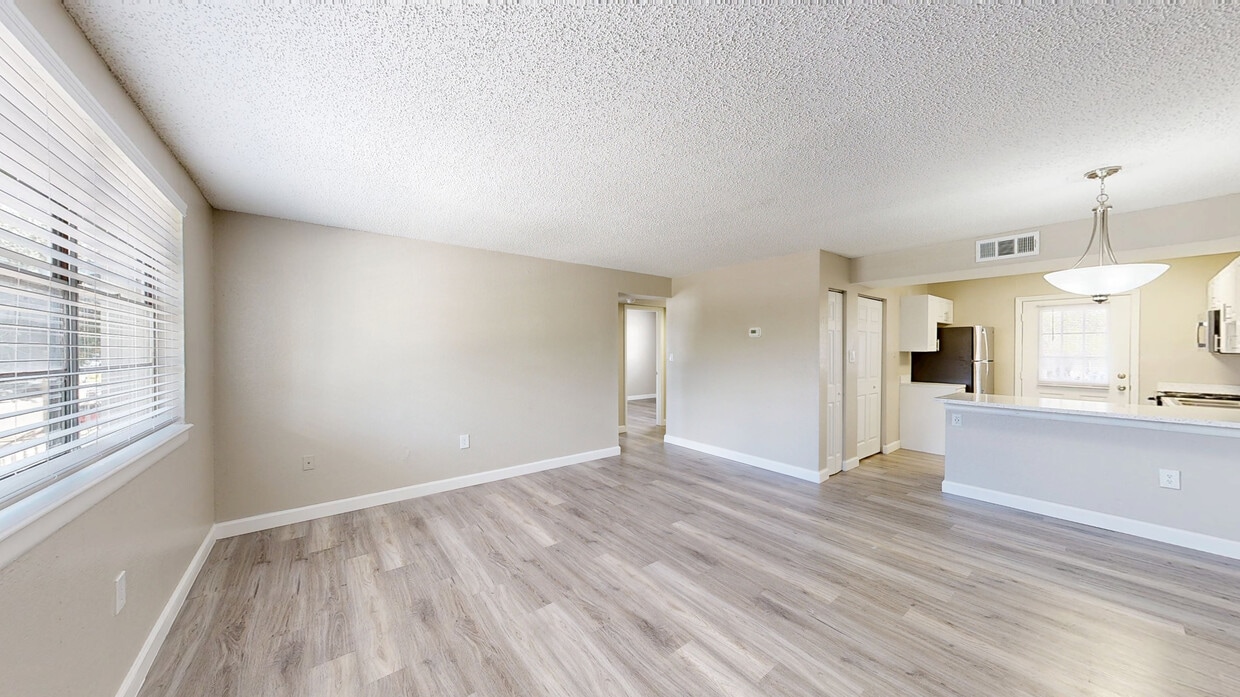 Photo - Serenity Lake Apartments