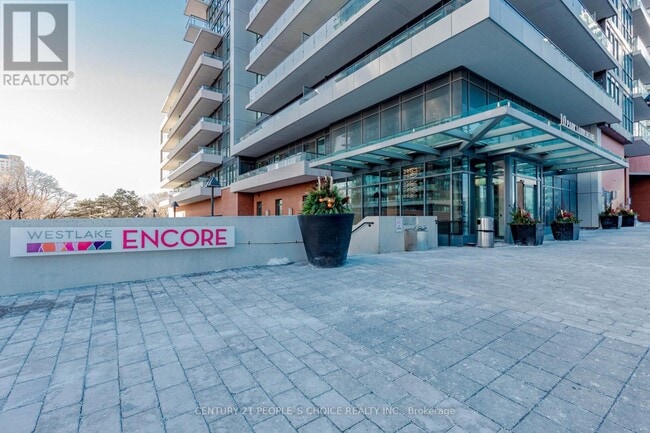 Photo du bâtiment - 10 Park Lawn Rd