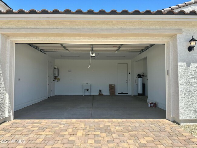 Foto del edificio - 25116 N 171st Dr