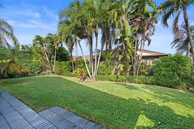 Foto del edificio - 10091 SW 16th Pl