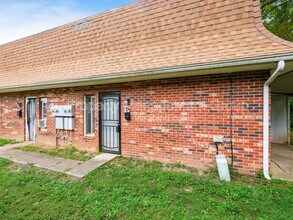 Building Photo - 4923 Myers Rd