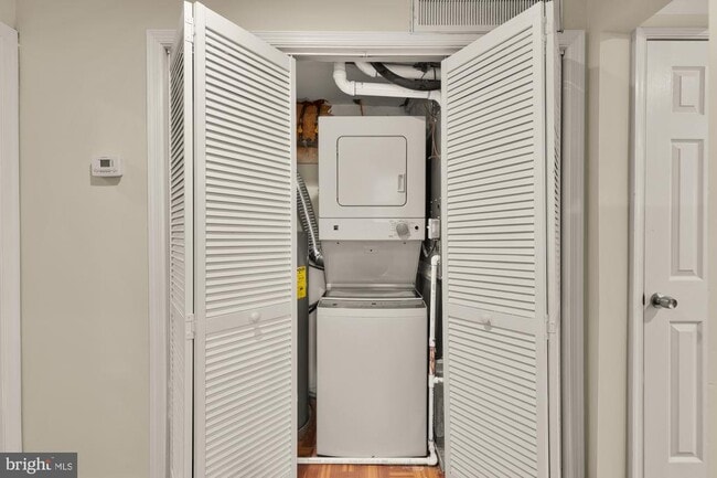 Foto del edificio - 4131 Hunt Pl NE