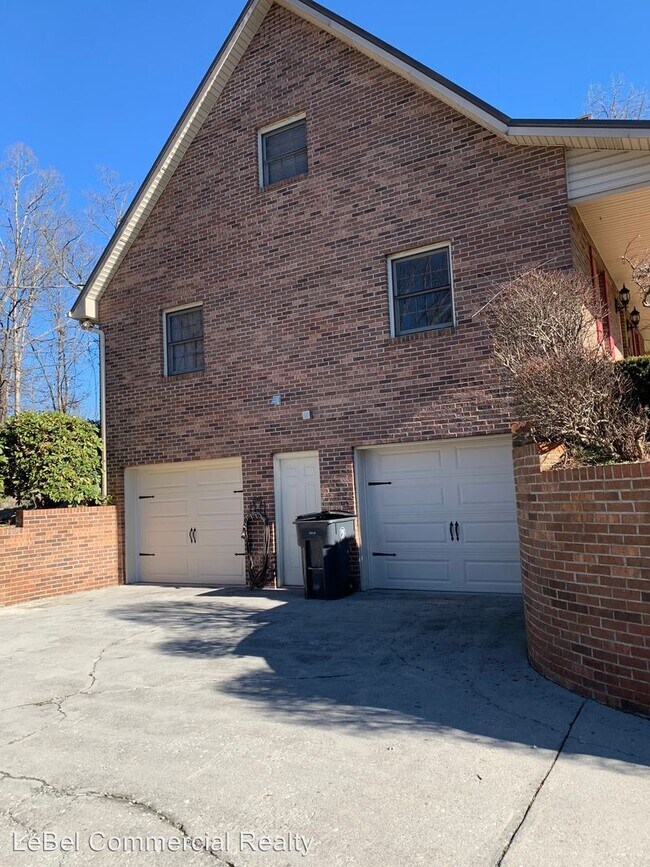 Building Photo - 3 br, 2 bath House - 4199 Dan Drive