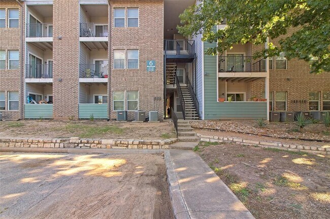 Building Photo - 12166 Metric Blvd