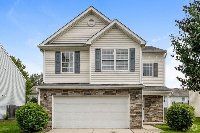 Building Photo - 5405 Kissimmee Ln