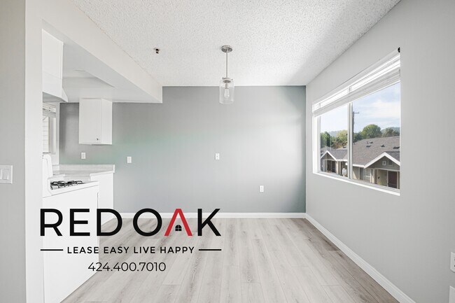 Foto del edificio - 14814 Gale Ave