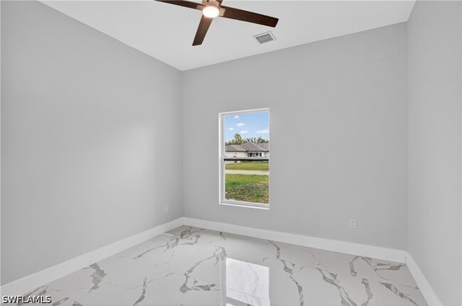Building Photo - 454 Mercedes Ct