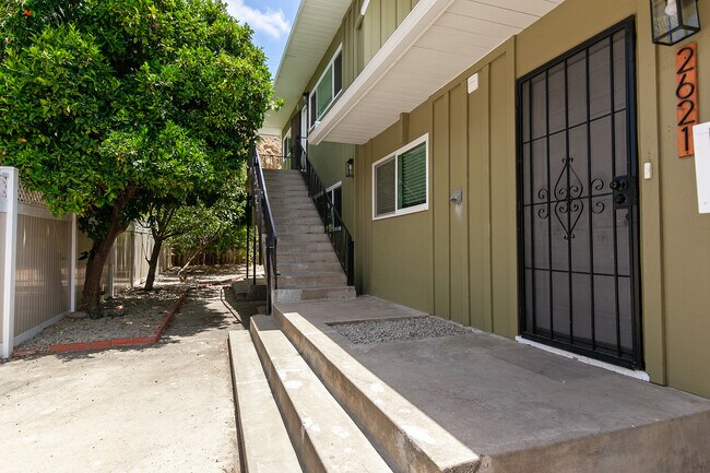 Foto del edificio - 2621 Dove St