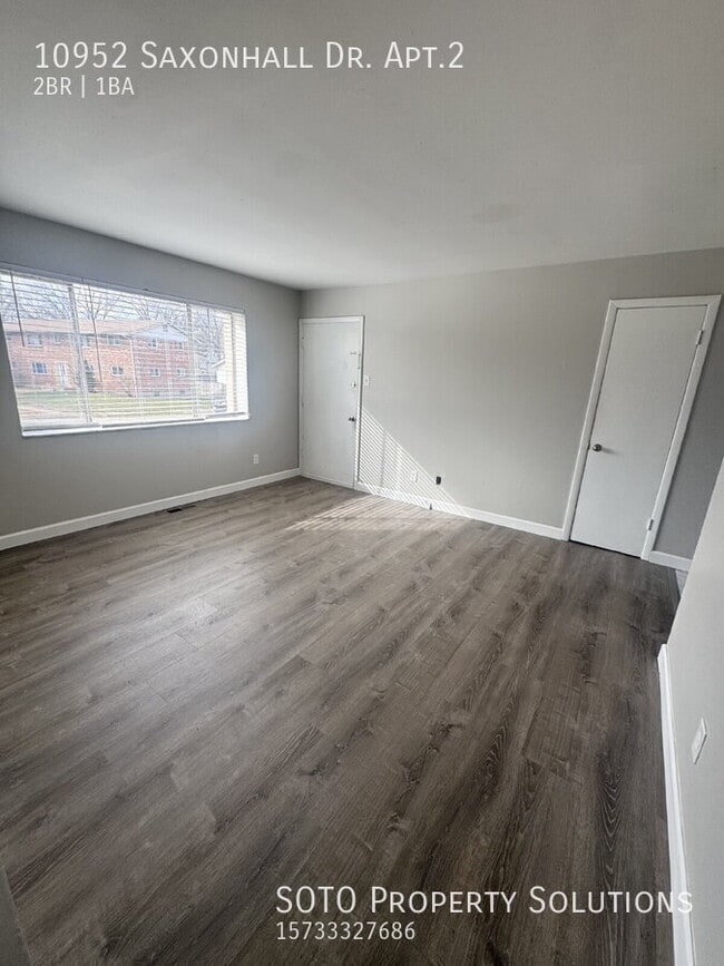 Building Photo - 10952 Saxonhall Dr