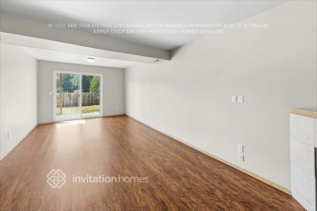 Foto del edificio - 22420 44th Ave Ct E
