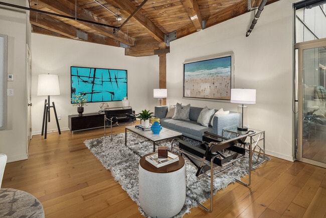 Building Photo - 1408 12th Ave