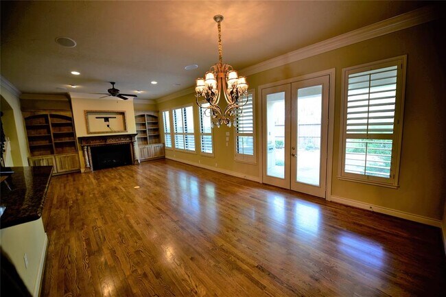Foto del edificio - 24 Sweetwater Ct