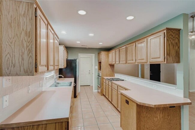 Building Photo - 3005 Foxton Cove