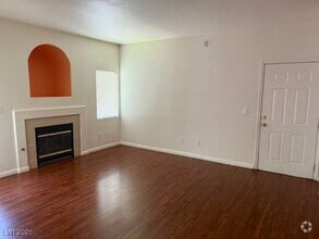 Building Photo - 8250 N Grand Canyon Dr