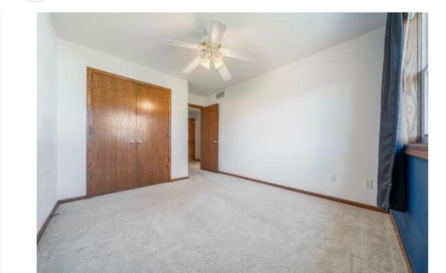 Building Photo - 5769 Skippers Ln