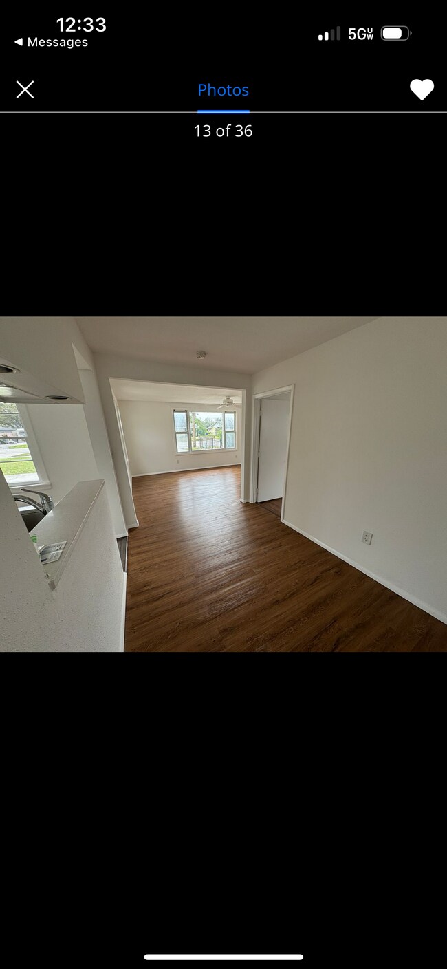 Foto del edificio - 2211 Phillippi St