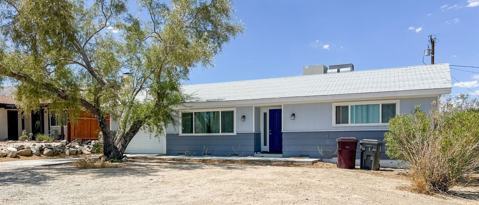 Foto del edificio - 7344 Bedouin Ave