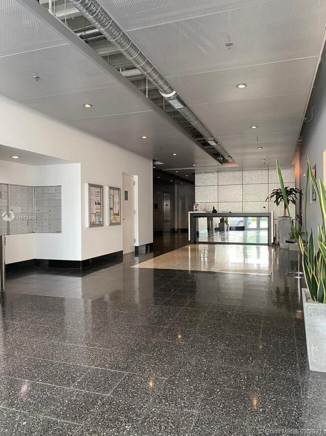 Building Photo - 8101 Biscayne Blvd
