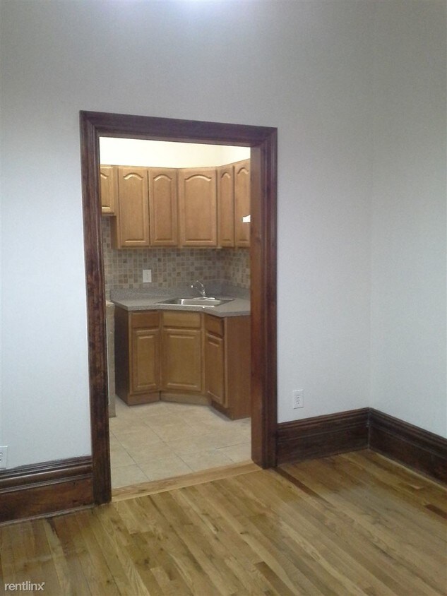 Foto del edificio - 471 Clinton Ave