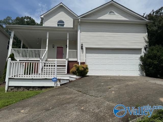 Primary Photo - 180 Hollington Dr NE