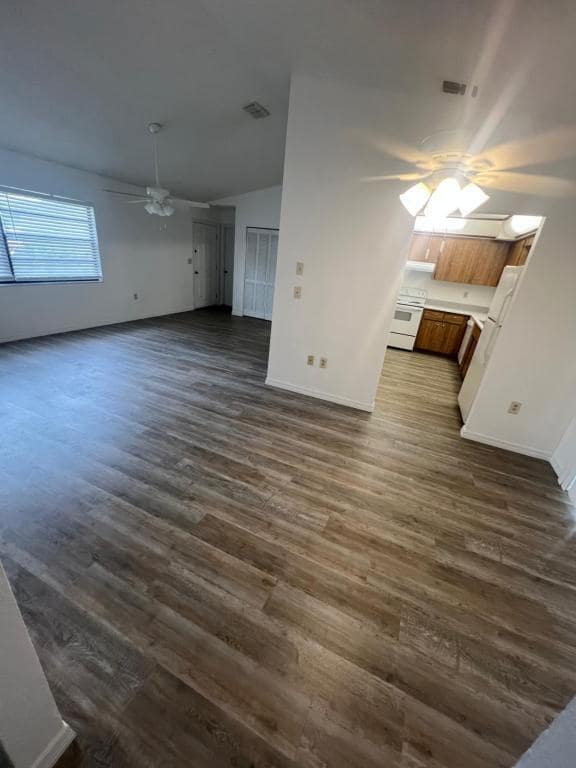 Building Photo - 12228 Elmore Dr