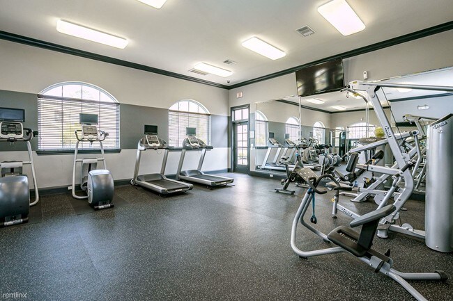 Foto del edificio - 3223 Spring Cypress Rd
