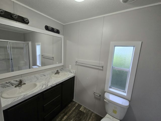 Foto del edificio - 1234 Reynolds Rd