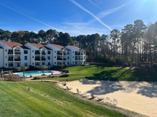 Foto del edificio - 17811 Half Moon Ln