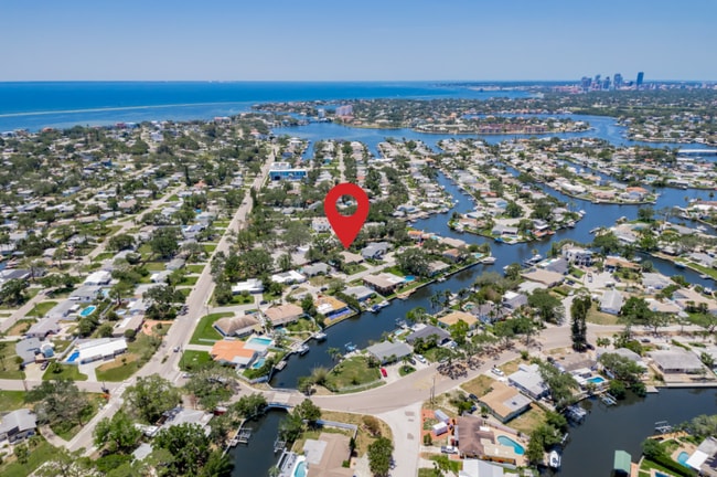 Foto del edificio - 1442 45th Ave NE