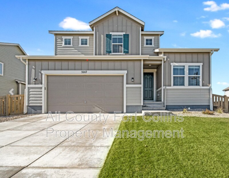 Foto principal - 5217 Alberta Falls St