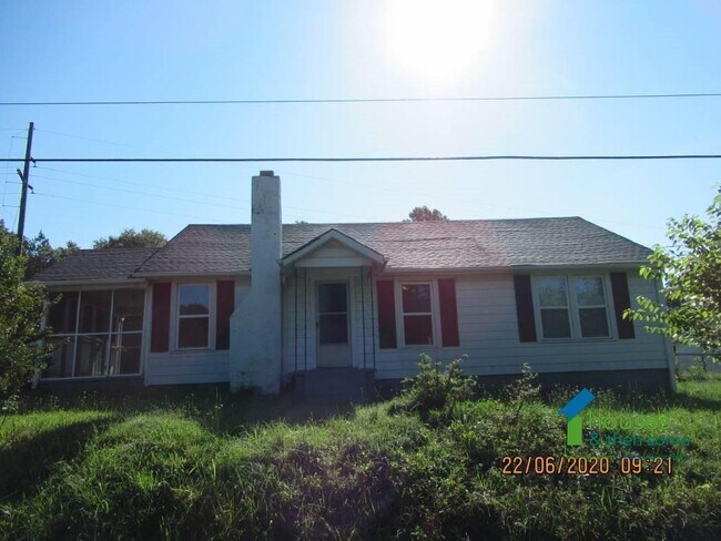 Foto del edificio - 319 S Piedmont Hwy