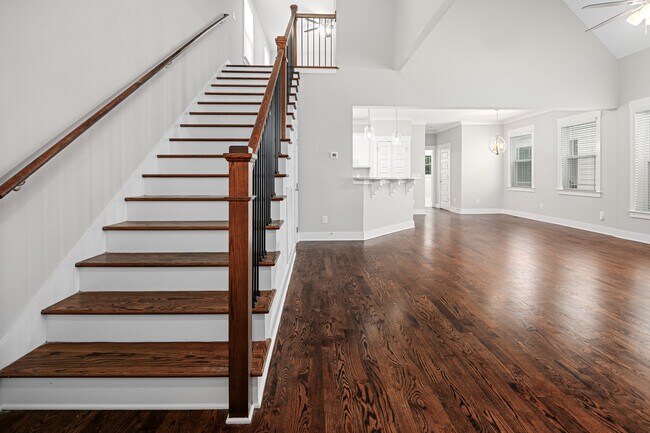 Building Photo - 513 Westboro Dr