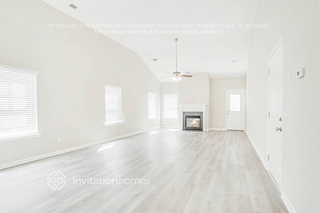 Foto del edificio - 3232 Tallon Ln SW