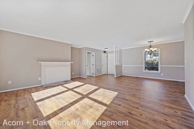 Foto del edificio - 3 br, 2 bath House - 2 Little Spring Lane