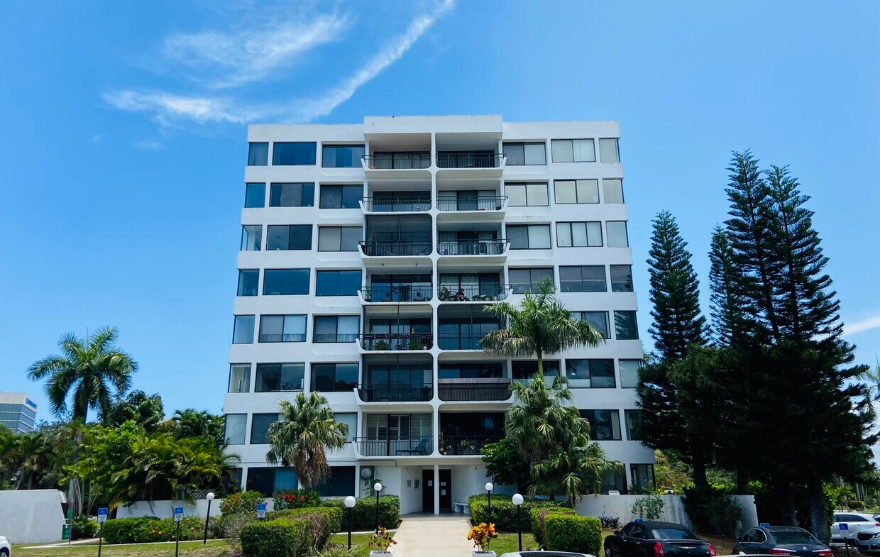 Foto principal - 1500 Presidential Way