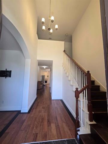 Foto del edificio - 2601 Valencia Ln