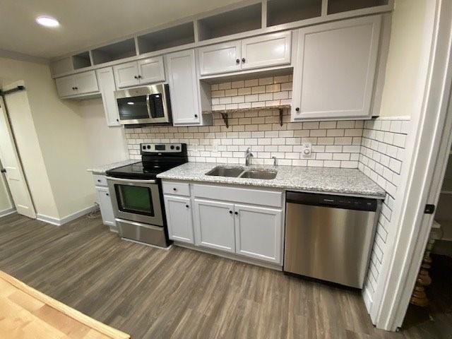 Building Photo - 6908 Sunflower Cir N