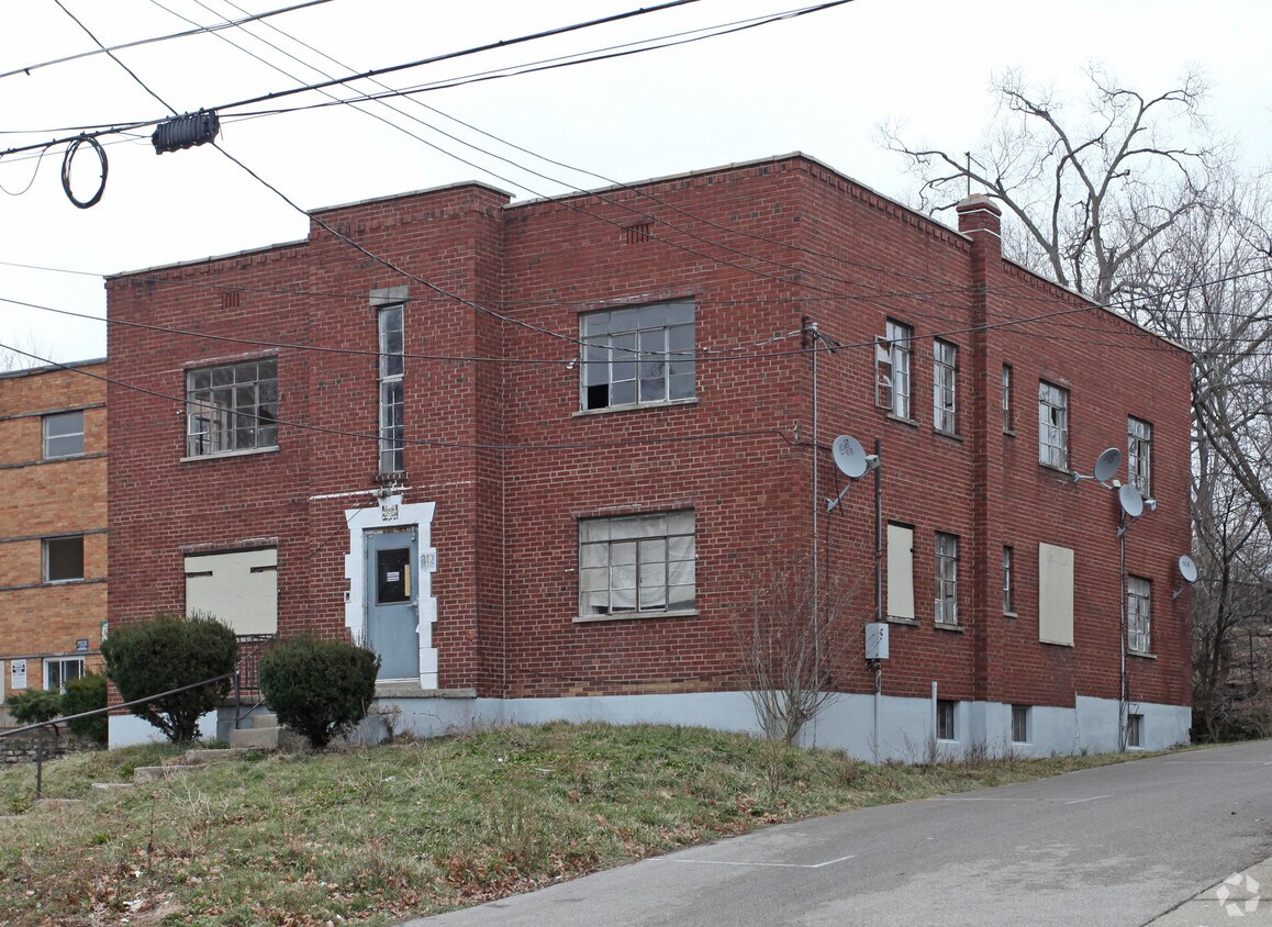 812 Elberon Ave, Cincinnati, OH 45205 Apartments in Cincinnati, OH
