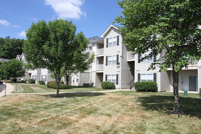 Foto del edificio - Lakewood Apartments