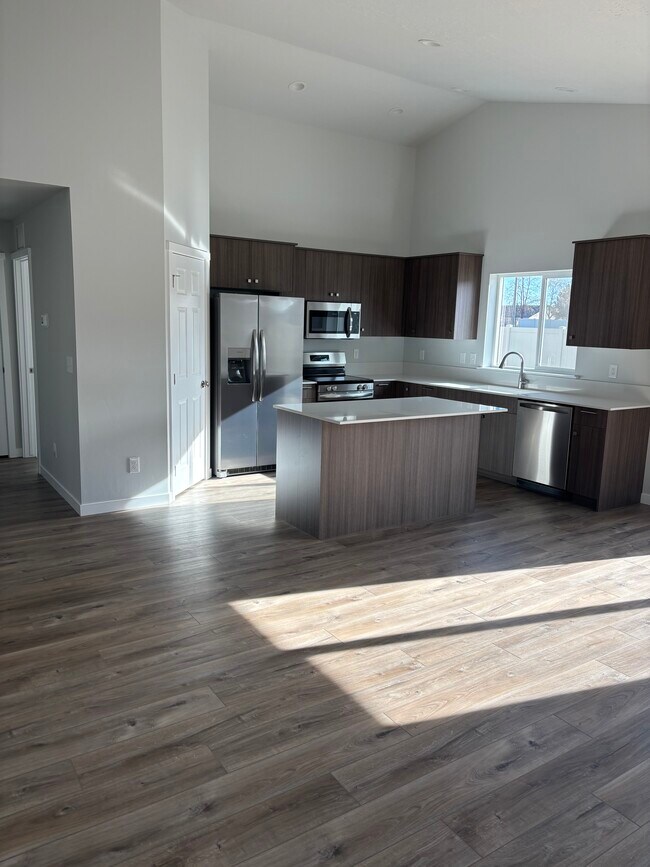 Foto del edificio - 5210 Endicott Dr