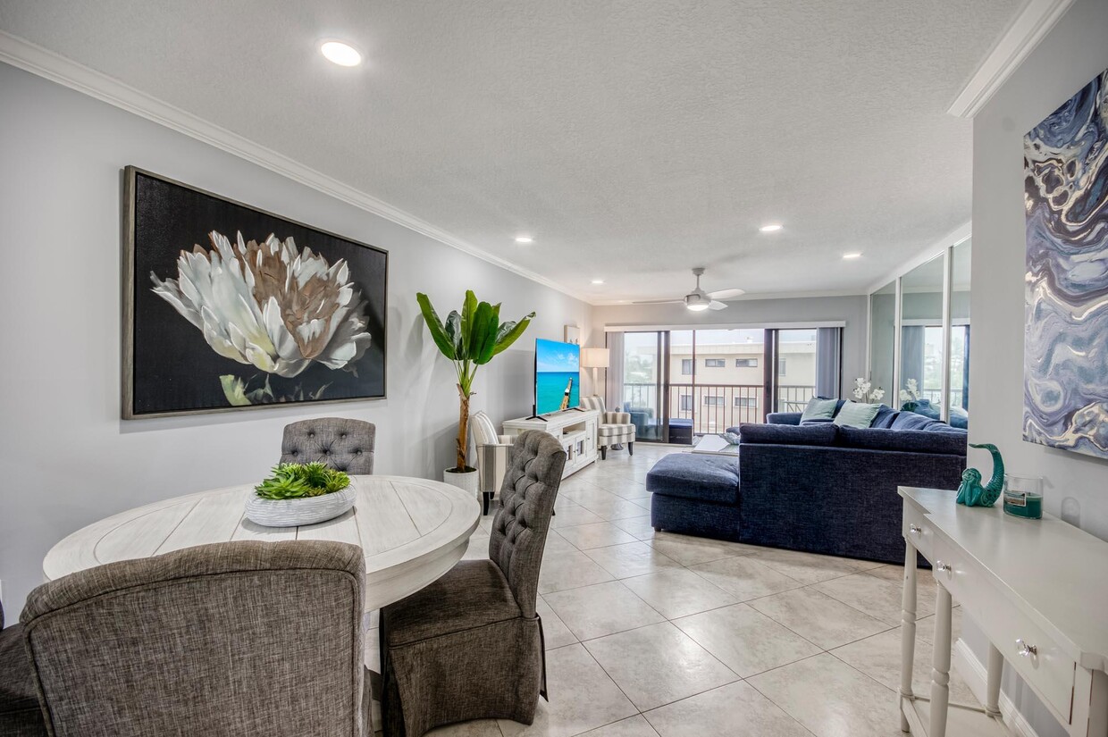 Foto principal - 3605 S Ocean Blvd