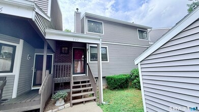 Building Photo - 507 Mill Pond Dr