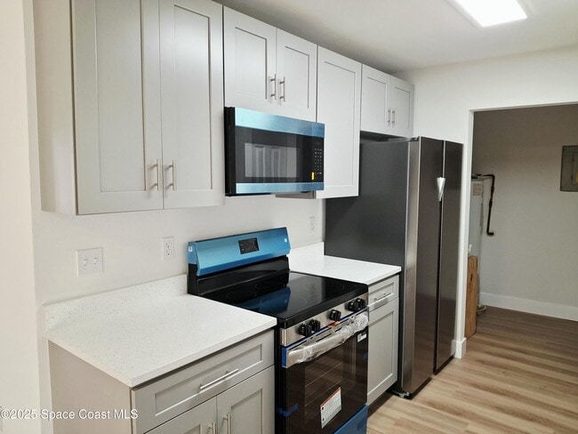 Building Photo - 6410 Lookout Dr