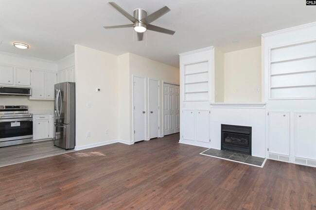 Building Photo - 109 Hutto Hill