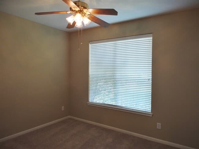 Building Photo - 16511 Cypress Brook Ct