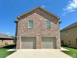Building Photo - 6223 Villa Rosa Way