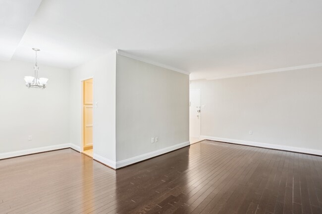 Photo - 4000 Tunlaw Rd NW Townhome