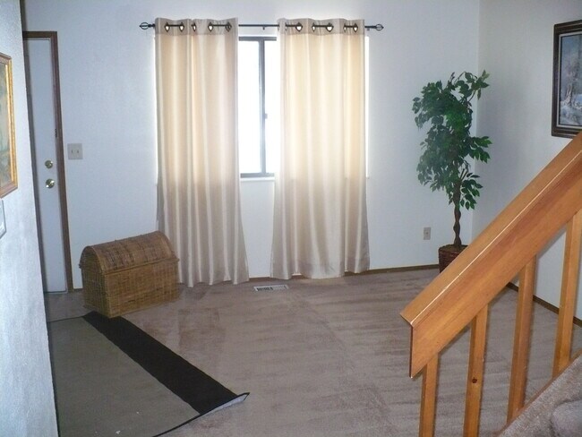 Living Room - 3714 Oro Blanco Dr