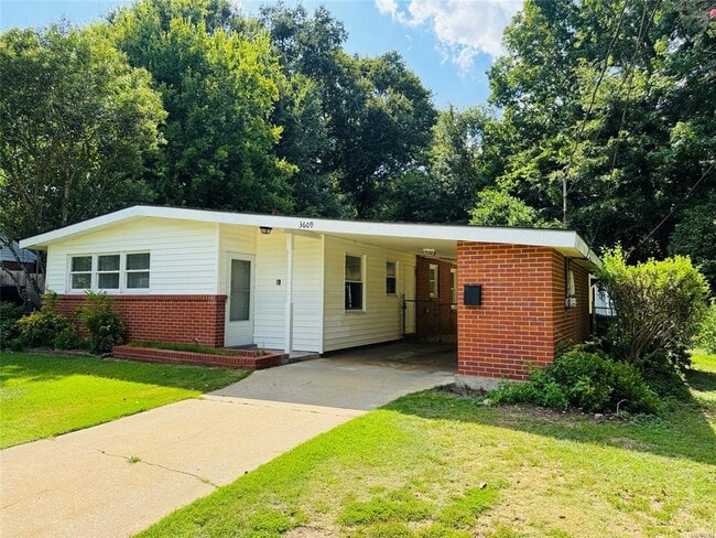 Building Photo - 3609 Loxley Ln